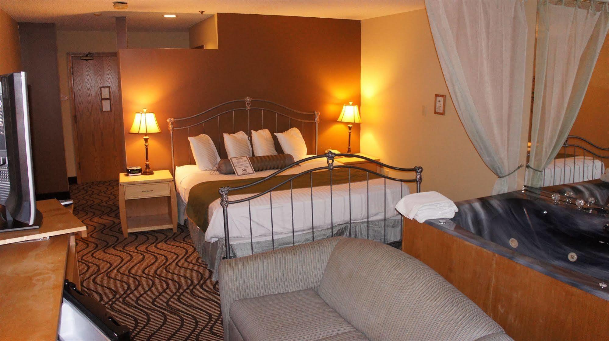צ'סטרטון Waterbird Lakeside Inn מראה חיצוני תמונה